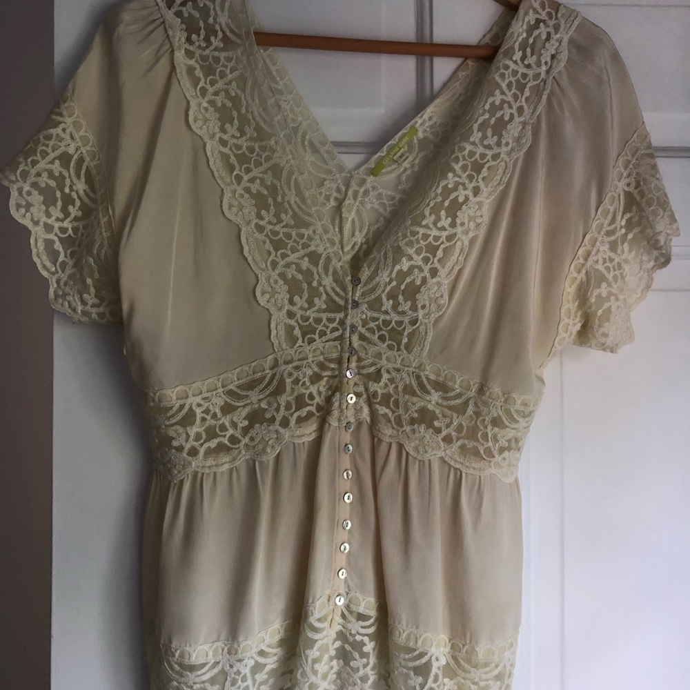 Gianni Bini Silk Blouse with Lace and Buttons